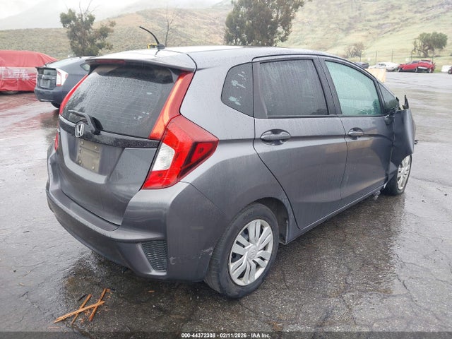 3HGGK5G57FM713587 Honda FIT LX