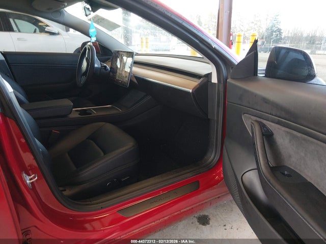 Продажа на аукционе авто 2021 Tesla Model 3 Long Range Dual Motor All-wheel Drive, vin: 5YJ3E1EB9MF928010, номер лота: 44372312