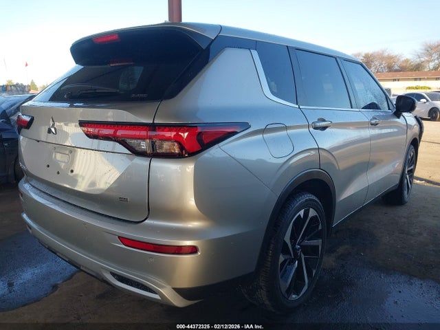 2024 MITSUBISHI OUTLANDER JA4J4VA81RZ053254 Photo 3