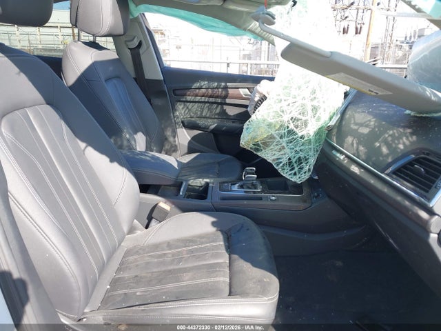 Продажа на аукционе авто 2022 Audi Q5 Premium 45 Tfsi S Line Quattro S Tronic, vin: WA1GAAFY9N2099048, номер лота: 44372330