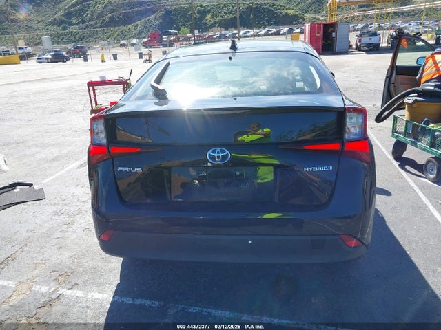 JTDKAMFUXN3158763 Toyota Prius Le