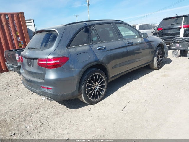 WDC0G4JBXJV074561 Mercedes-Benz GLC 300