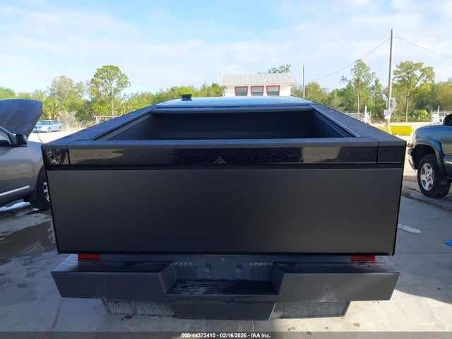 7G2CEHED4RA008099 Tesla Cybertruck All-wheel Drive