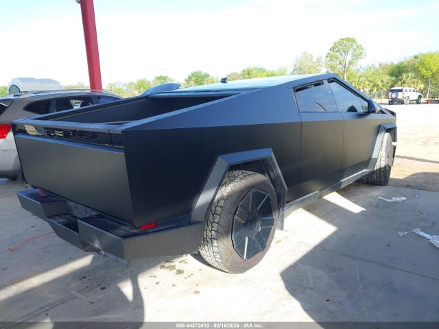 2024 TESLA CYBERTRUCK 7G2CEHED4RA008099 Photo 3