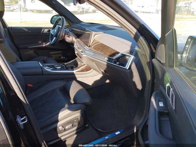 5UX23EM01R9V78400 BMW X7 Xdrive40i