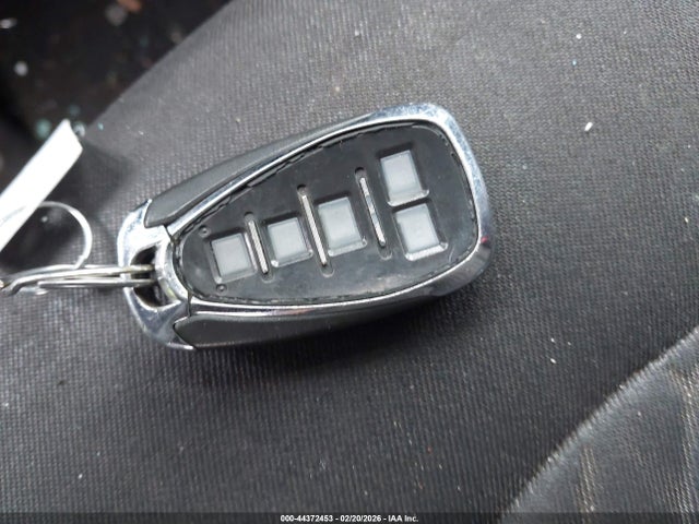 Продаж на аукціоні авто 2018 Chevrolet Equinox Lt, vin: 2GNAXJEV2J6236918, номер лоту: 44372453
