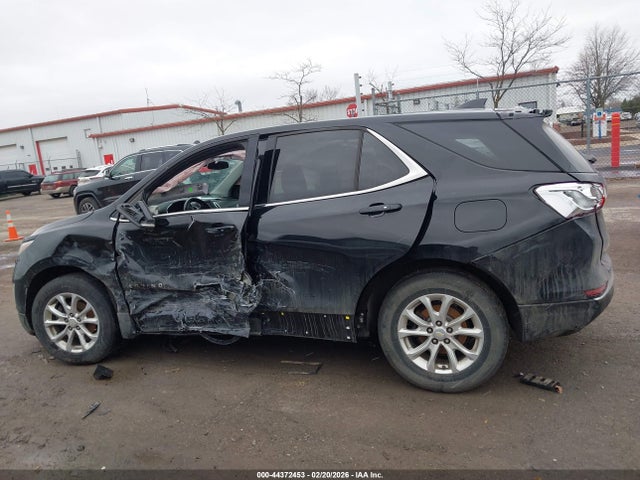 Продаж на аукціоні авто 2018 Chevrolet Equinox Lt, vin: 2GNAXJEV2J6236918, номер лоту: 44372453