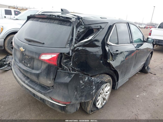 Продаж на аукціоні авто 2018 Chevrolet Equinox Lt, vin: 2GNAXJEV2J6236918, номер лоту: 44372453