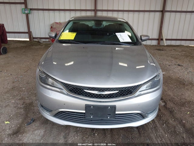 2015 Chrysler 200 Limited მანქანა იყიდება აუქციონზე, vin: 1C3CCCAB9FN600358, აუქციონის ნომერი: 44372462