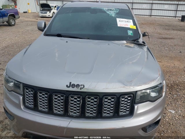 1C4RJEAG4HC869031 Jeep Grand Cherokee Altitude 4x2