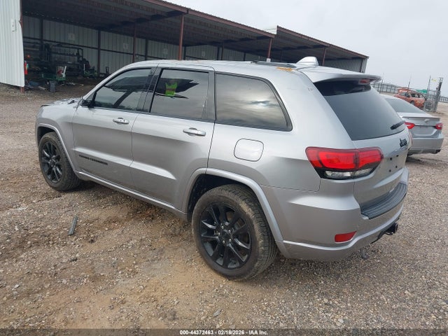 1C4RJEAG4HC869031 Jeep Grand Cherokee Altitude 4x2