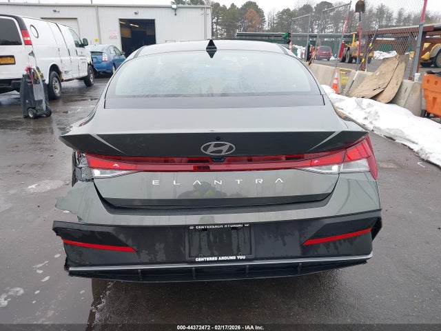 44372472 :رقم المزاد ، KMHLL4DG4SU897172 vin ، 2025 Hyundai Elantra Se مزاد بيع