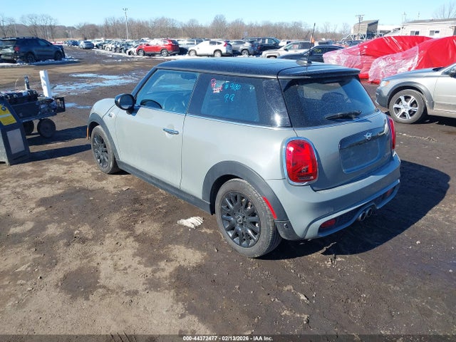 2020 MINI HARDTOP WMWXR5C06L2L96891 Photo 2