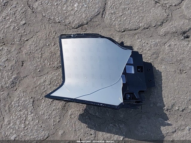 KNDAEFS55R6023897 KIA Ev9 Gt-line