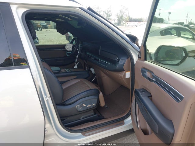 2024 KIA EV9 KNDAEFS55R6023897 Photo 4