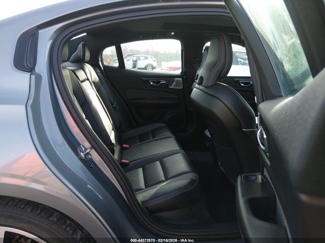 2019 VOLVO S60 7JRA22TM7KG014031 Photo 7