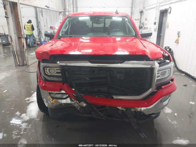 2018 Gmc Sierra 1500 Slt მანქანა იყიდება აუქციონზე, vin: 3GTU2NER3JG371196, აუქციონის ნომერი: 44372577