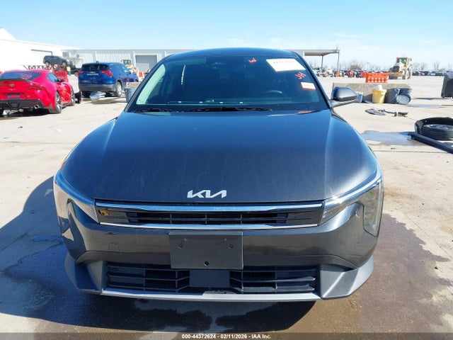 2025 Kia K4 Ex მანქანა იყიდება აუქციონზე, vin: 3KPFU4DE6SE170160, აუქციონის ნომერი: 44372624