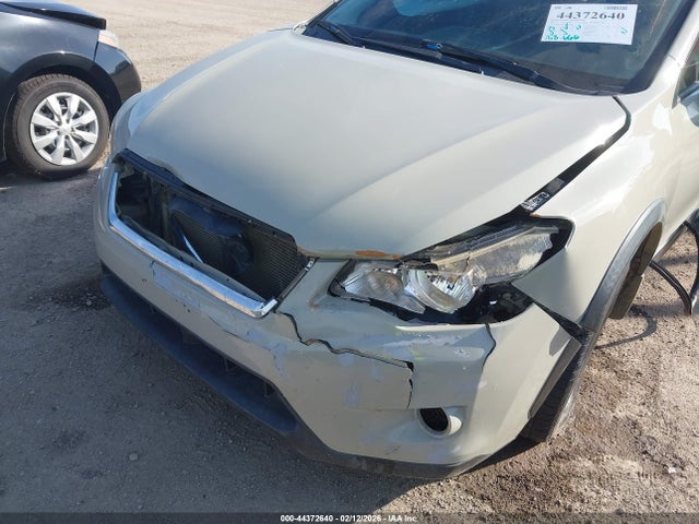 44372640 :رقم المزاد ، JF2GPACC4E8281610 vin ، 2014 Subaru Xv Crosstrek 2.0i Premium مزاد بيع
