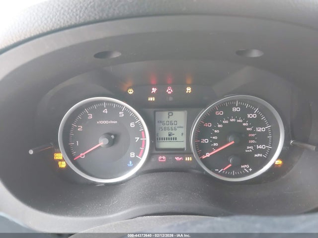 44372640 :رقم المزاد ، JF2GPACC4E8281610 vin ، 2014 Subaru Xv Crosstrek 2.0i Premium مزاد بيع