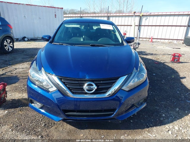 1N4AL3AP6HC489982 Nissan Altima 2.5 Sr