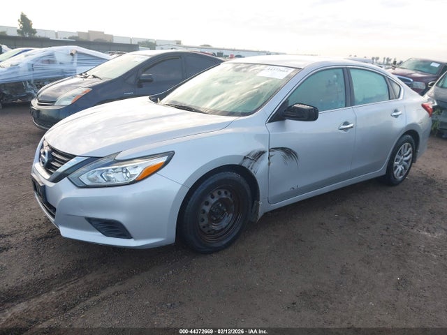 1N4AL3AP7HN335754 Nissan Altima 2.5 S