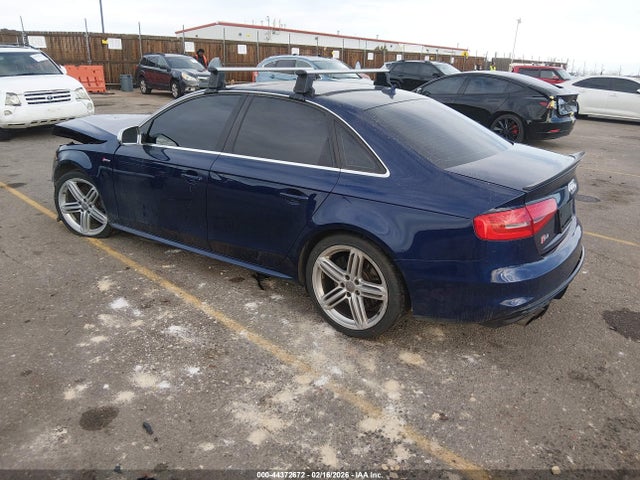 2013 AUDI S4 WAUBGAFL5DA235468 Photo 2