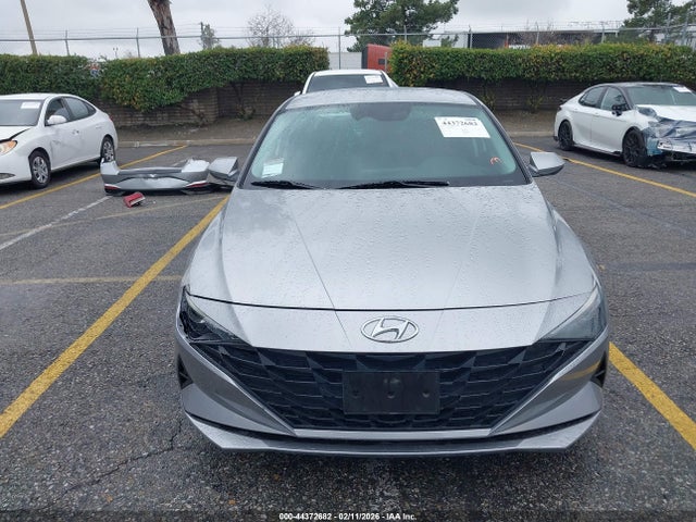 5NPLM4AG3MH029361 Hyundai ELANTRA SEL