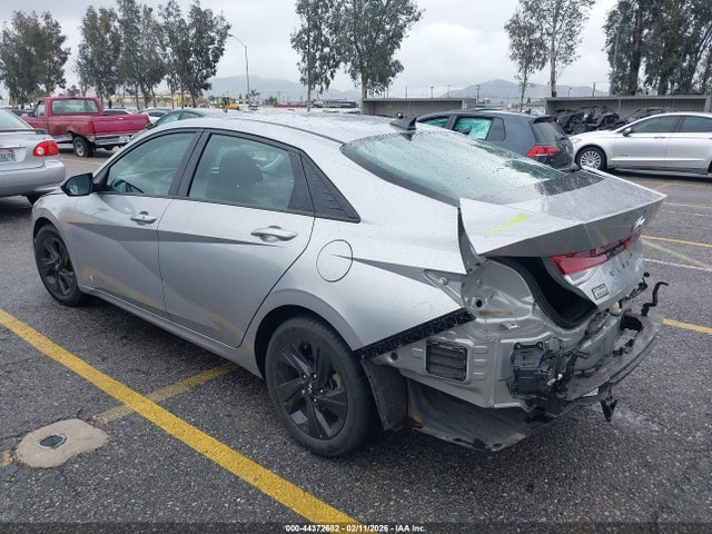 5NPLM4AG3MH029361 Hyundai ELANTRA SEL