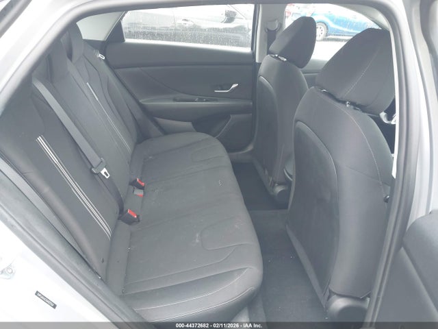 5NPLM4AG3MH029361 Hyundai ELANTRA SEL