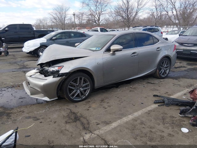 44372689 :رقم المزاد ، JTHBA1D23G5001677 vin ، 2016 Lexus Is 200t مزاد بيع