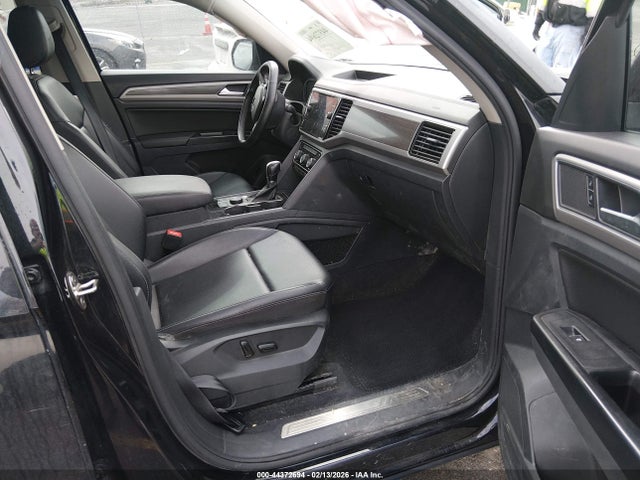 1V2RR2CA4KC611811 Volkswagen Atlas 3.6l V6 Sel R-line