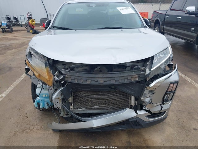 2022 MITSUBISHI OUTLANDER SPORT JA4APVAU8NU011563 Photo 5