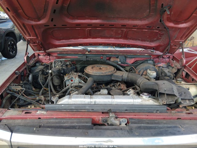 1992 Ford F350 მანქანა იყიდება აუქციონზე, vin: 1FTJX35M6NKB81940, აუქციონის ნომერი: 44372726