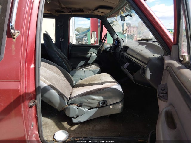 1992 Ford F350 მანქანა იყიდება აუქციონზე, vin: 1FTJX35M6NKB81940, აუქციონის ნომერი: 44372726