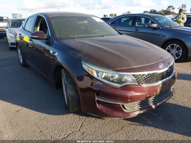 5XXGT4L33GG114733 KIA Optima Lx