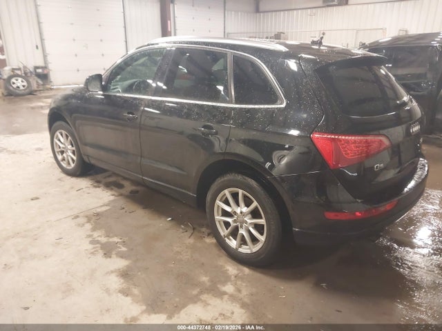 2011 AUDI Q5 WA1LFAFP7BA118740 Photo 2