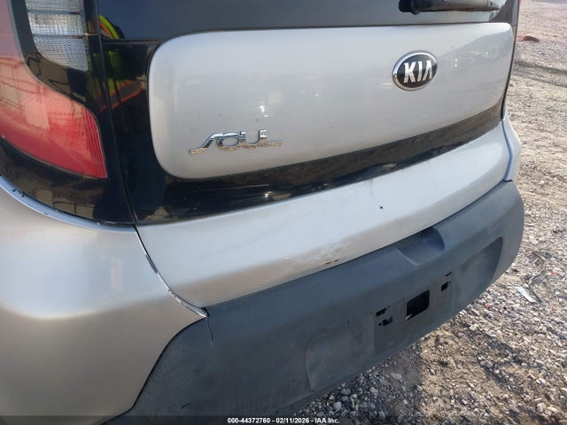 2014 KIA SOUL KNDJN2A29E7704133 Photo 5