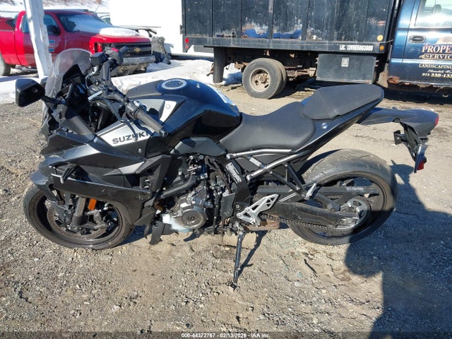 Suzuki Gsx800 F 2025 JS1EM13B1S7100528 Image 13