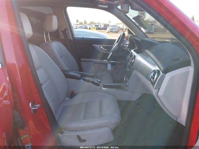 WDCGG8JB0EG327564 Mercedes-Benz Glk 350 4matic