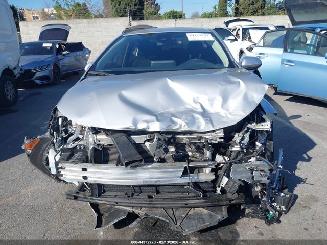 JTDEAMDE8MJ032419 Toyota Corolla Hybrid Le