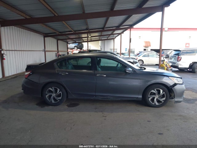 1HGCR2F32HA137108 Honda ACCORD LX