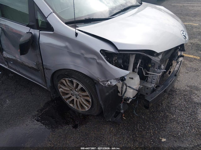5TDYK3DC5ES445597 Toyota Sienna Xle V6 8 Passenger