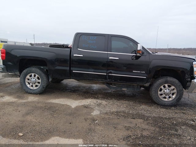 Продажа на аукционе авто 2015 Chevrolet Silverado 3500hd Ltz, vin: 1GC4K0C8XFF622270, номер лота: 44372808