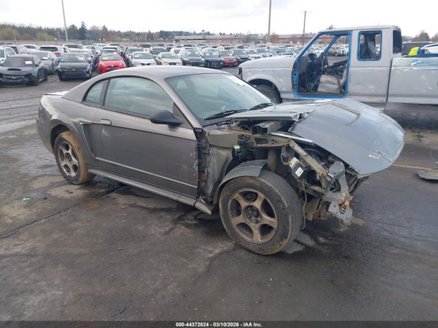 44372824 :رقم المزاد ، 1FAFP40443F310319 vin ، 2003 Ford Mustang مزاد بيع