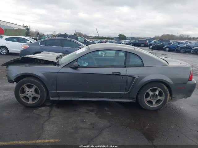 44372824 :رقم المزاد ، 1FAFP40443F310319 vin ، 2003 Ford Mustang مزاد بيع