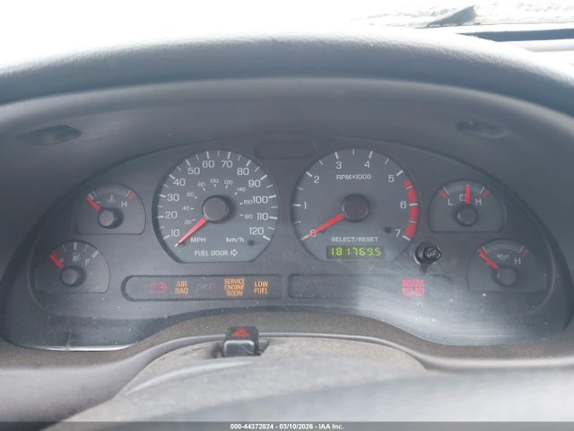 44372824 :رقم المزاد ، 1FAFP40443F310319 vin ، 2003 Ford Mustang مزاد بيع