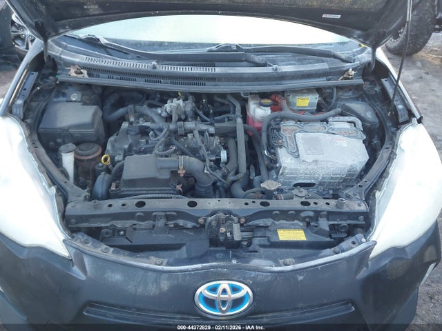 2013 TOYOTA PRIUS C JTDKDTB37D1534862 Photo 9