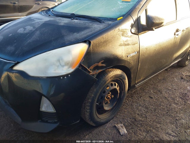 2013 TOYOTA PRIUS C JTDKDTB37D1534862 Photo 5