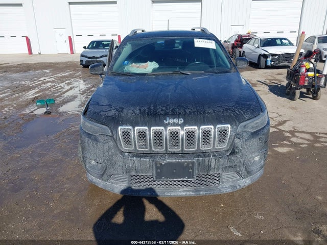 44372858 :رقم المزاد ، 1C4PJLCB4KD221512 vin ، 2019 Jeep Cherokee Latitude Fwd مزاد بيع